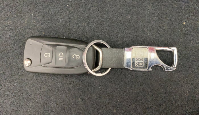 2020 Tata Tiago XZ PLUS DUAL TONE PETROL, Petrol, Manual, 16,162 km, Key Close Up
