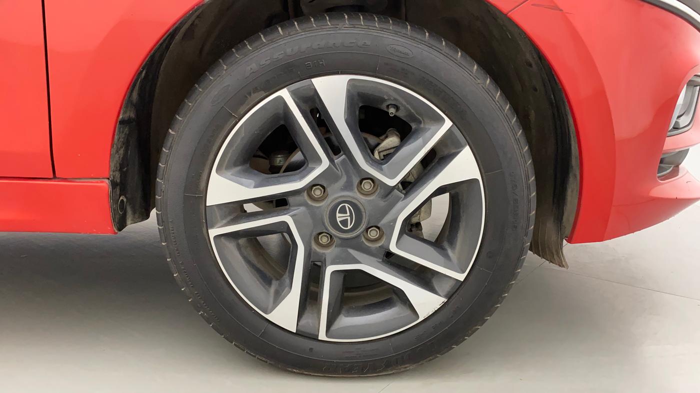 2020 Tata Tiago XZ PLUS DUAL TONE PETROL, Petrol, Manual, 16,162 km, Right Front Wheel