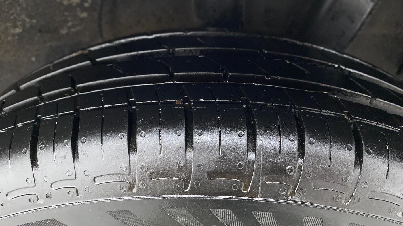 2020 Hyundai AURA S 1.2 CNG, CNG, Manual, 80,065 km, Left Rear Tyre Tread