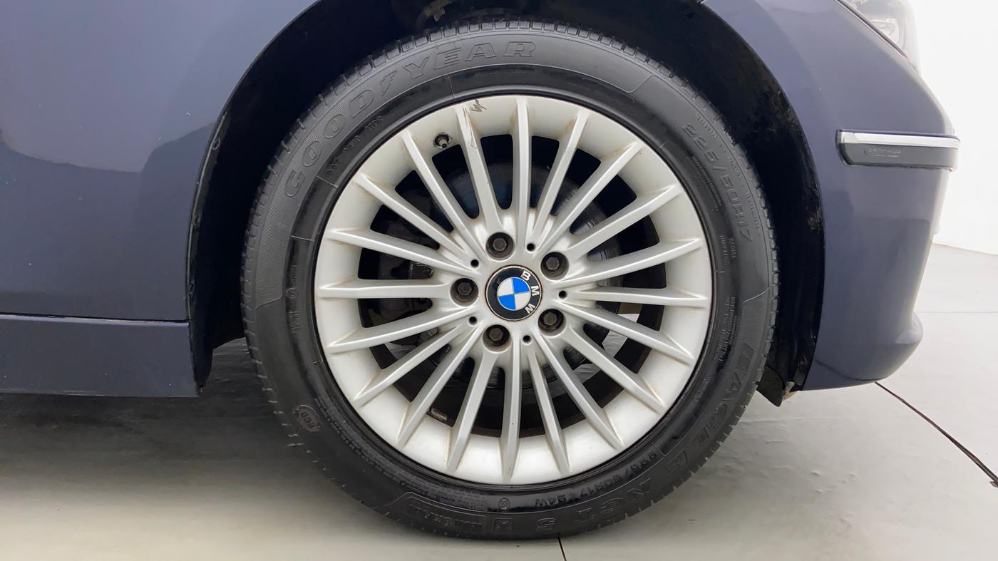 2015 BMW 3 Series 320D LUXURYLINE, Diesel, Automatic, 64,563 km, Right Front Tyre