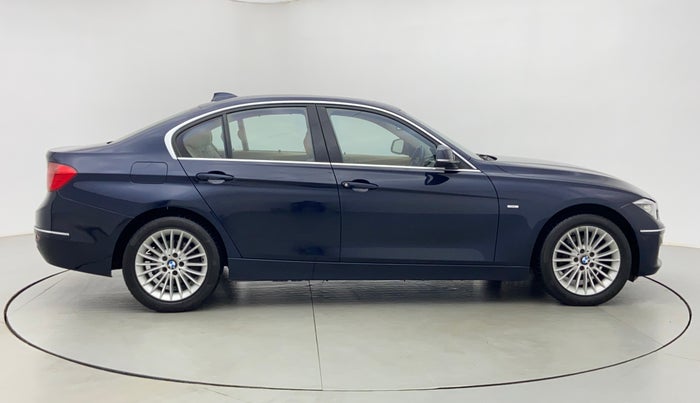2015 BMW 3 Series 320D LUXURYLINE, Diesel, Automatic, 64,563 km, Right Side View