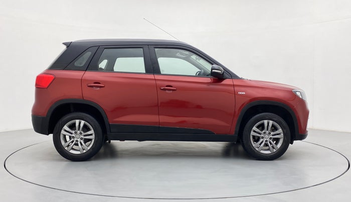 2016 Maruti Vitara Brezza ZDI PLUS DUAL TONE, Diesel, Manual, 41,549 km, Right Side