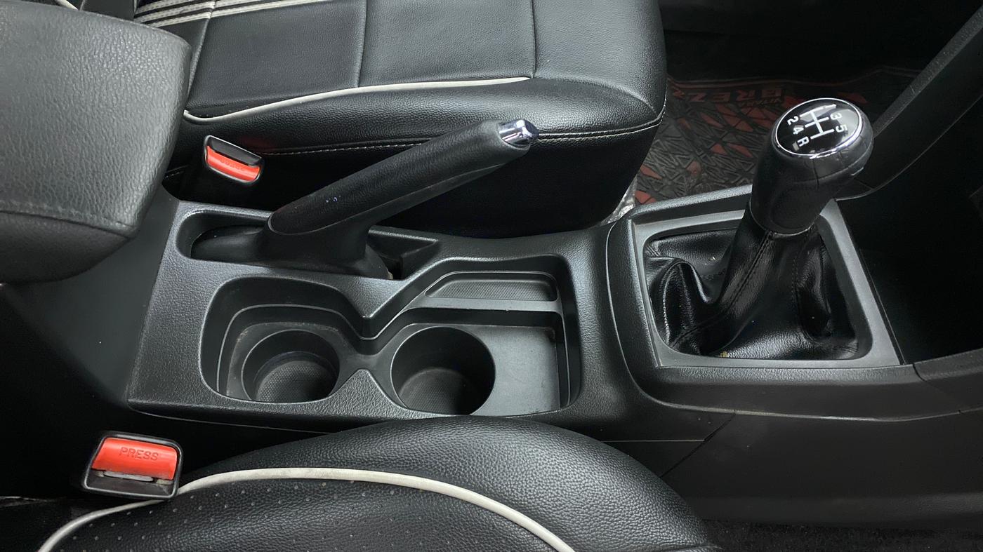 2016 Maruti Vitara Brezza ZDI PLUS DUAL TONE, Diesel, Manual, 41,549 km, Gear Lever