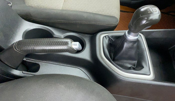 2018 Hyundai Creta 1.6 SX CRDI, Diesel, Manual, Gear Lever