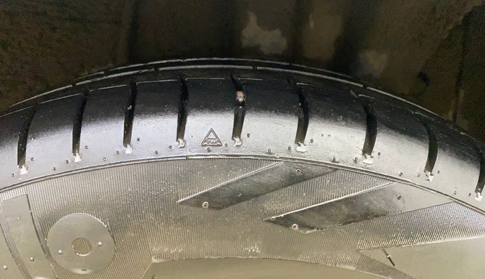 2015 Hyundai Xcent S 1.2, CNG, Manual, 69,310 km, Left Rear Tyre Tread