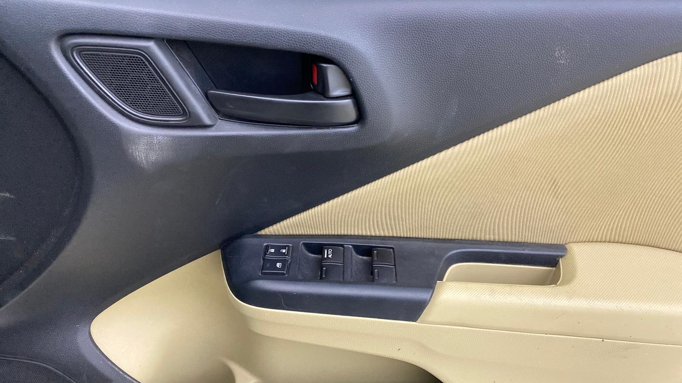 2014 Honda City 1.5L I-VTEC SV CVT, Petrol, Automatic, 60,853 km, Driver Side Door Panels Control