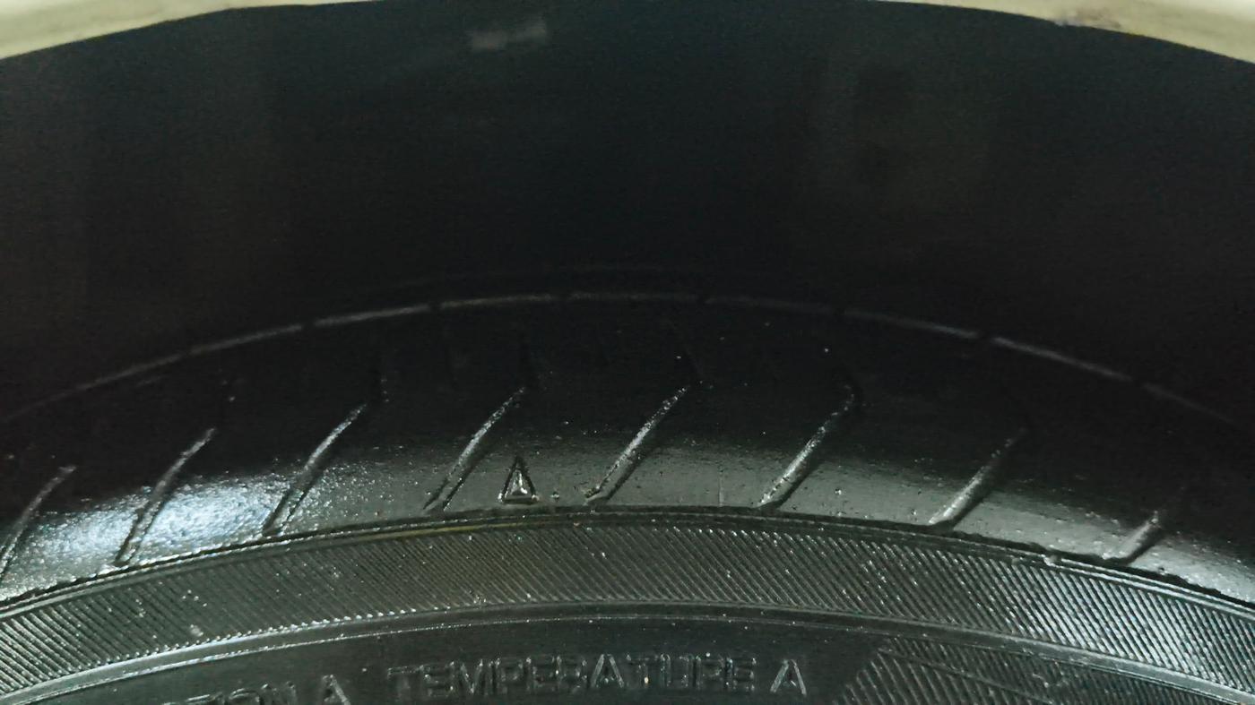 2020 Tata Tiago XZA PLUS PETROL, CNG, Automatic, 1,17,550 km, Right Rear Tyre Tread