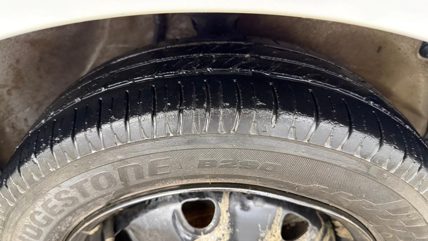 2017 Maruti Alto K10 VXI, Petrol, Manual, 47,253 km, Right Front Tyre Tread