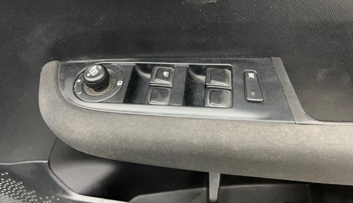 2024 Tata ALTROZ Racer R3, Petrol, Manual, 13,191 km, Driver Side Door Panels Control