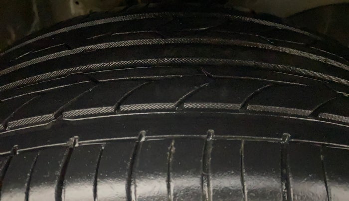 2017 Honda BR-V 1.5L I-VTEC S, Petrol, Manual, 46,797 km, Right Front Tyre Tread