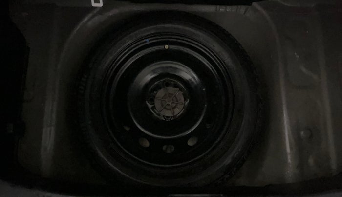 2018 Maruti IGNIS ZETA 1.2, Petrol, Manual, 90,037 km, Spare Tyre