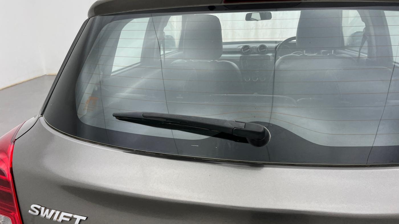 2018 Maruti Swift ZDI AMT, Diesel, Automatic, 1,48,713 km, Rear Wiper
