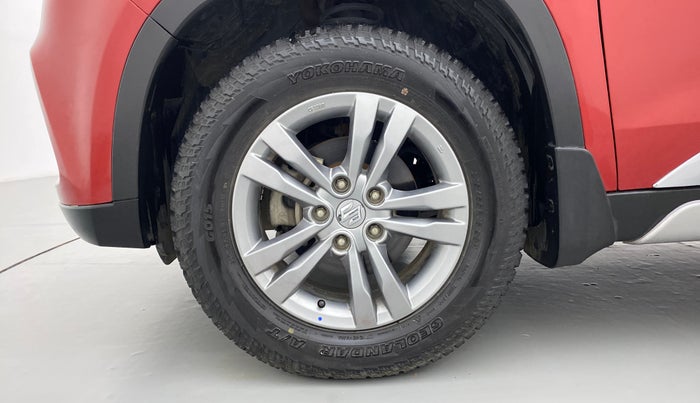 2016 Maruti Vitara Brezza ZDI PLUS DUAL TONE, Diesel, Manual, 74,563 km, Left Front Wheel