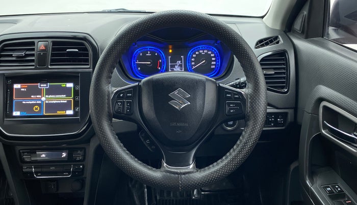 2016 Maruti Vitara Brezza ZDI PLUS DUAL TONE, Diesel, Manual, 74,563 km, Steering Wheel Close Up