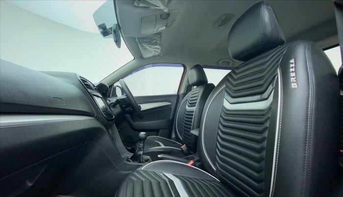 2016 Maruti Vitara Brezza ZDI PLUS DUAL TONE, Diesel, Manual, 74,563 km, Right Side Front Door Cabin
