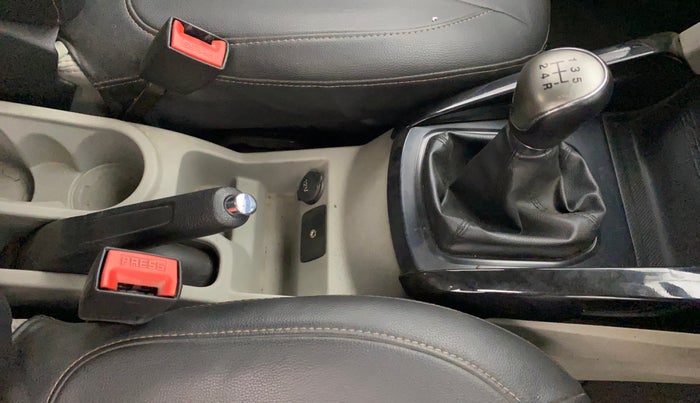 2017 Ford Ecosport TITANIUM 1.5L PETROL, Petrol, Manual, 1,33,299 km, Gear Lever