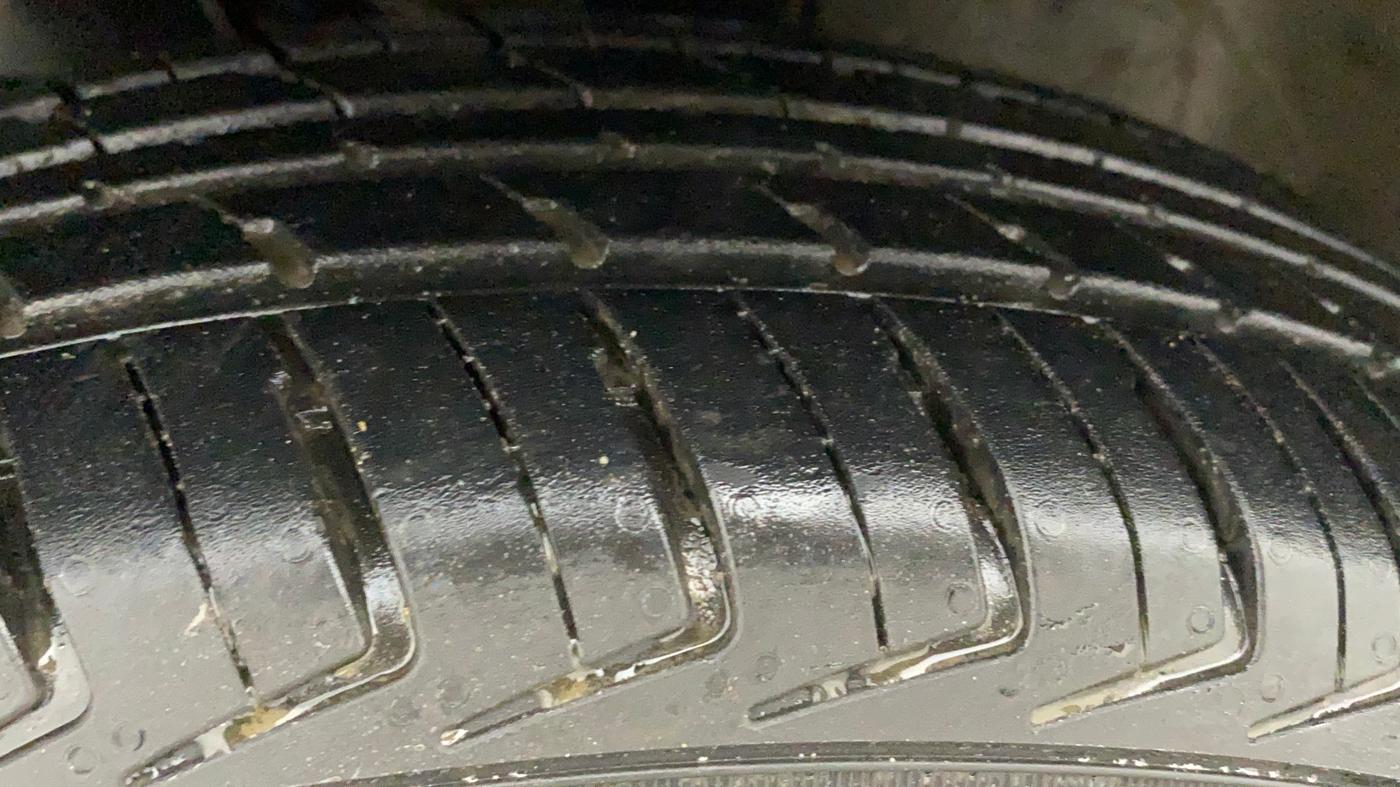 2023 Maruti New Wagon-R LXI 1.0, Petrol, Manual, 10,722 km, Left Front Tyre Tread