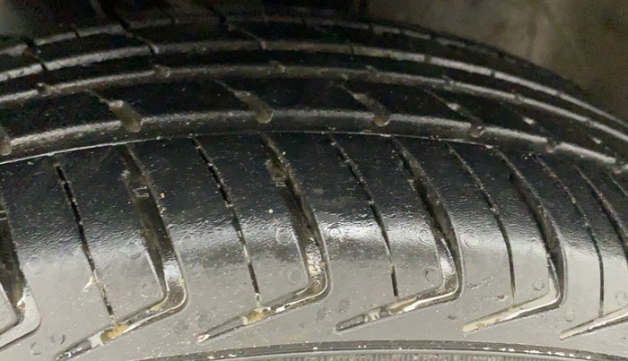 2023 Maruti New Wagon-R LXI 1.0, Petrol, Manual, 10,722 km, Left Front Tyre Tread