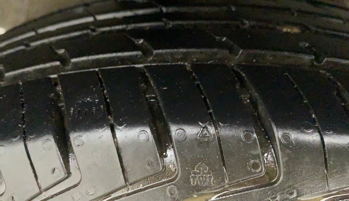 2023 Maruti New Wagon-R LXI 1.0, Petrol, Manual, 10,722 km, Right Rear Tyre Tread