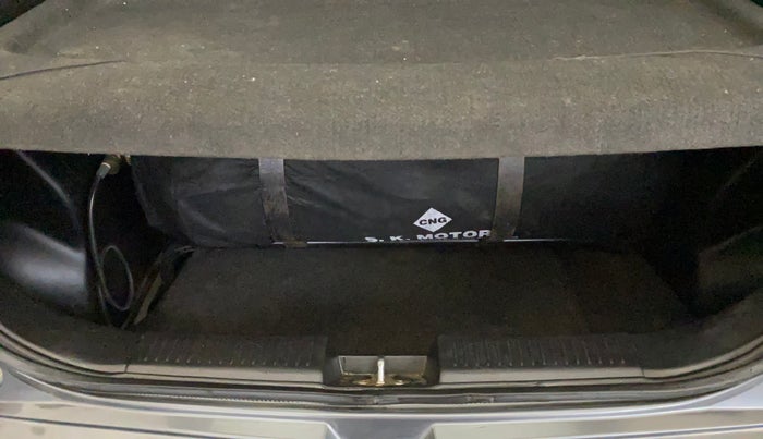 2022 Maruti Baleno DELTA PETROL 1.2, CNG, Manual, 42,370 km, Boot Inside