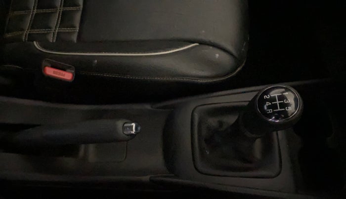 2022 Maruti Baleno DELTA PETROL 1.2, CNG, Manual, 42,370 km, Gear Lever