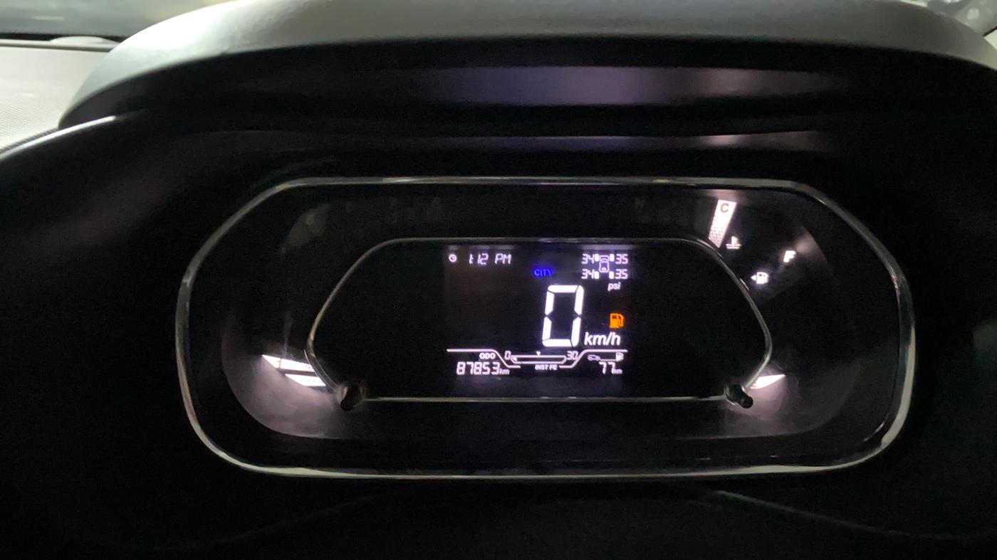 2022 Tata NEXON XZ PLUS (HS) PETROL DUAL TONE, Petrol, Manual, 87,871 km, Odometer Image