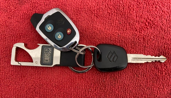 2018 Maruti Celerio VXI CNG D, CNG, Manual, 28,784 km, Key Close Up