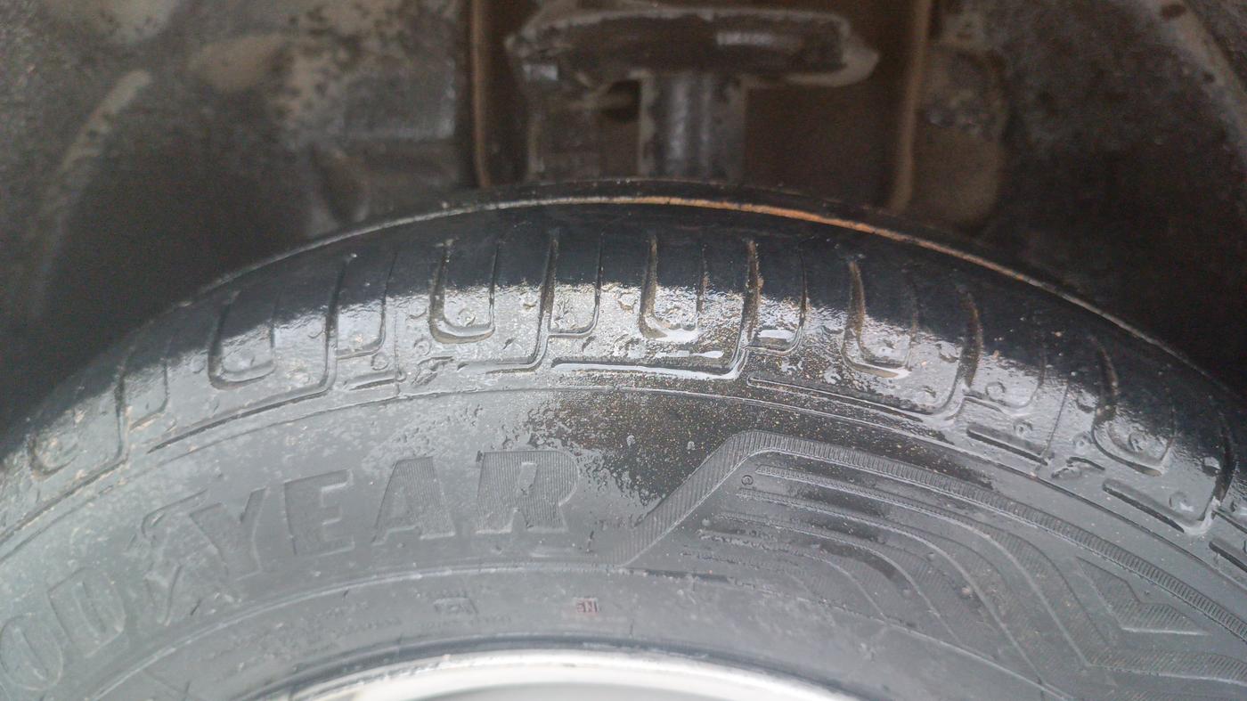 2017 Tata Tiago XM PETROL, Petrol, Manual, 1,07,113 km, Left Front Tyre Tread