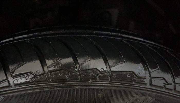 2016 Honda Jazz 1.2L I-VTEC VX, Petrol, Manual, 61,720 km, Right Front Tyre Tread