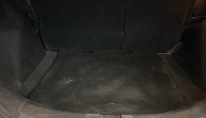 2016 Honda Jazz 1.2L I-VTEC VX, Petrol, Manual, 61,720 km, Boot Inside