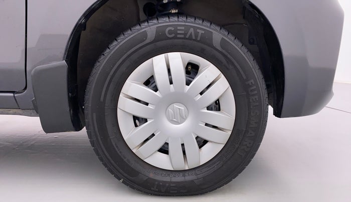2021 Maruti Alto VXI, Petrol, Manual, 11,577 km, Right Front Wheel