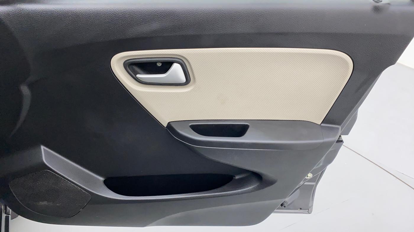 2021 Maruti Alto VXI, Petrol, Manual, 11,577 km, Driver Side Door Panels Control