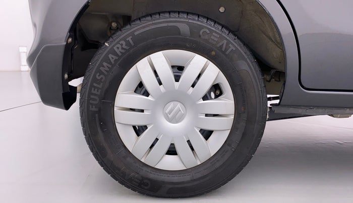 2021 Maruti Alto VXI, Petrol, Manual, 11,577 km, Right Rear Wheel