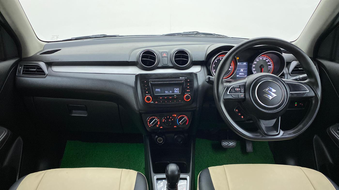 2020 Maruti Swift VXI AMT D, Petrol, Automatic, 8,968 km, Dashboard