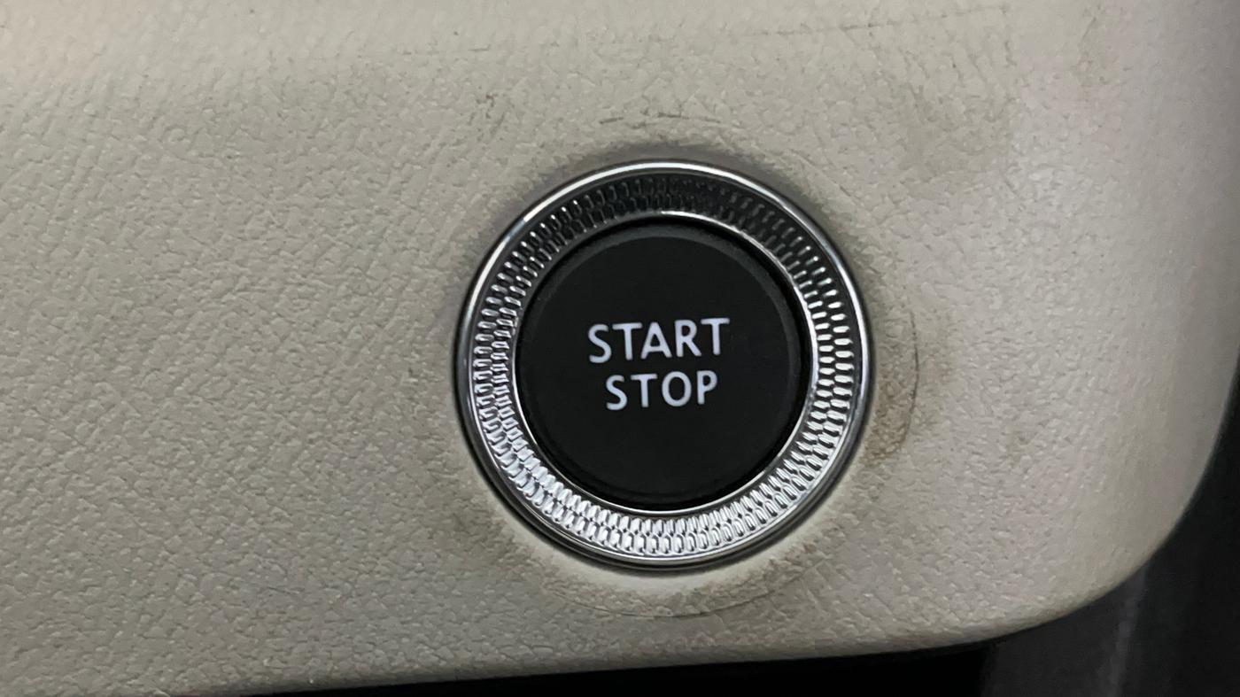 2022 Nissan MAGNITE XV MT, Petrol, Manual, 12,049 km, Keyless Start/ Stop Button