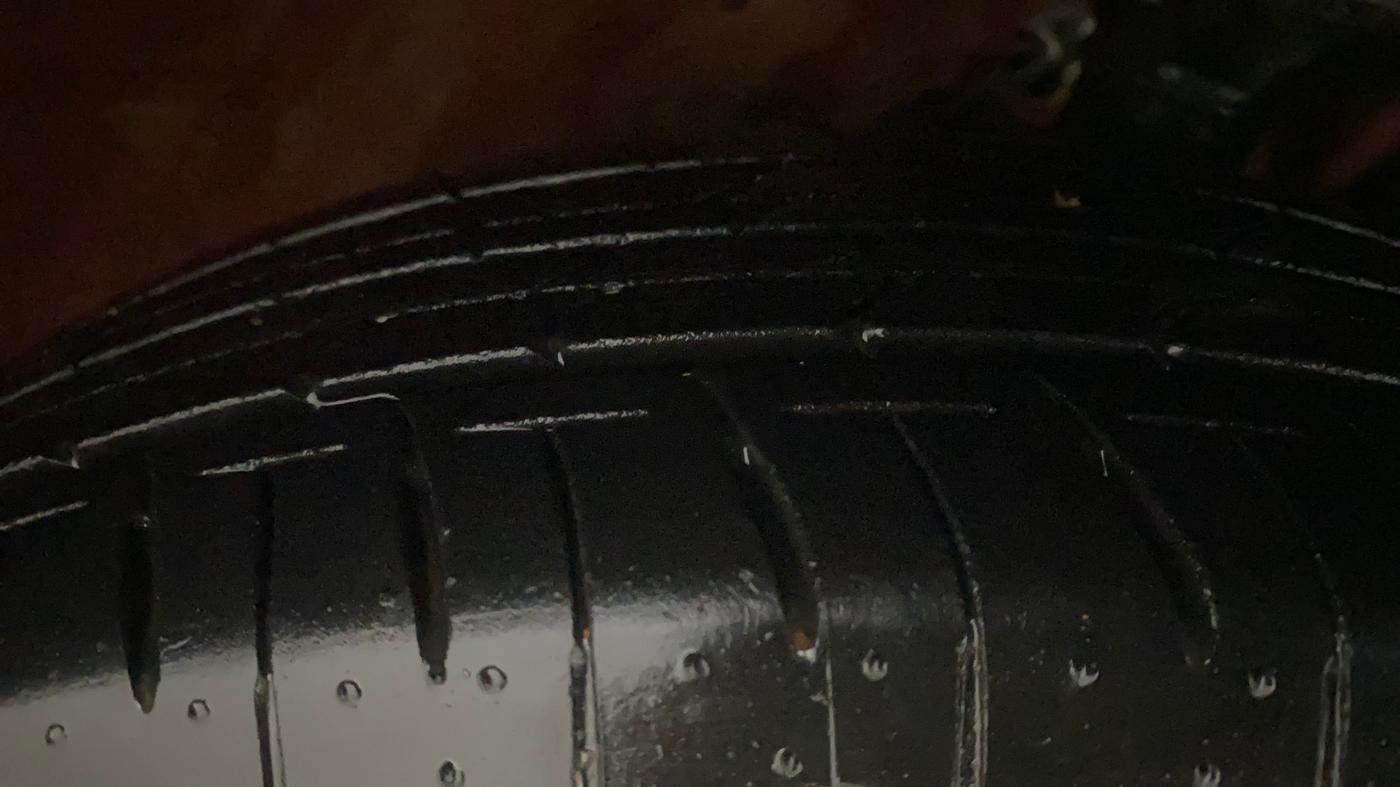 2024 Maruti Celerio ZXI AMT, Petrol, Automatic, 5,823 km, Right Front Tyre Tread