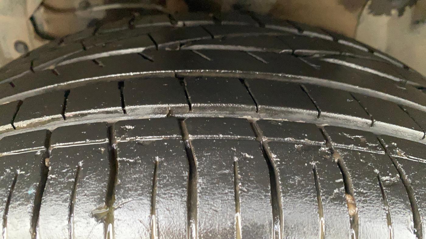 2018 Maruti S Cross ALPHA 1.3, Diesel, Manual, 60,172 km, Left Front Tyre Tread
