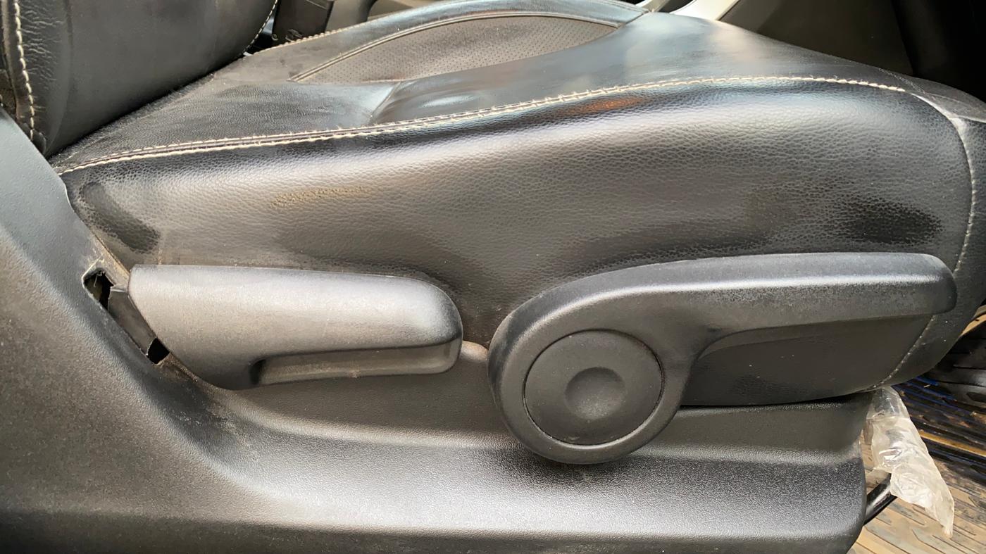 2018 Maruti S Cross ALPHA 1.3, Diesel, Manual, 60,172 km, Driver Side Adjustment Panel
