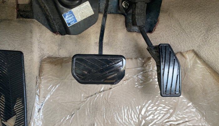 2018 Maruti Dzire ZXI AMT, Petrol, Automatic, 79,731 km, Pedals