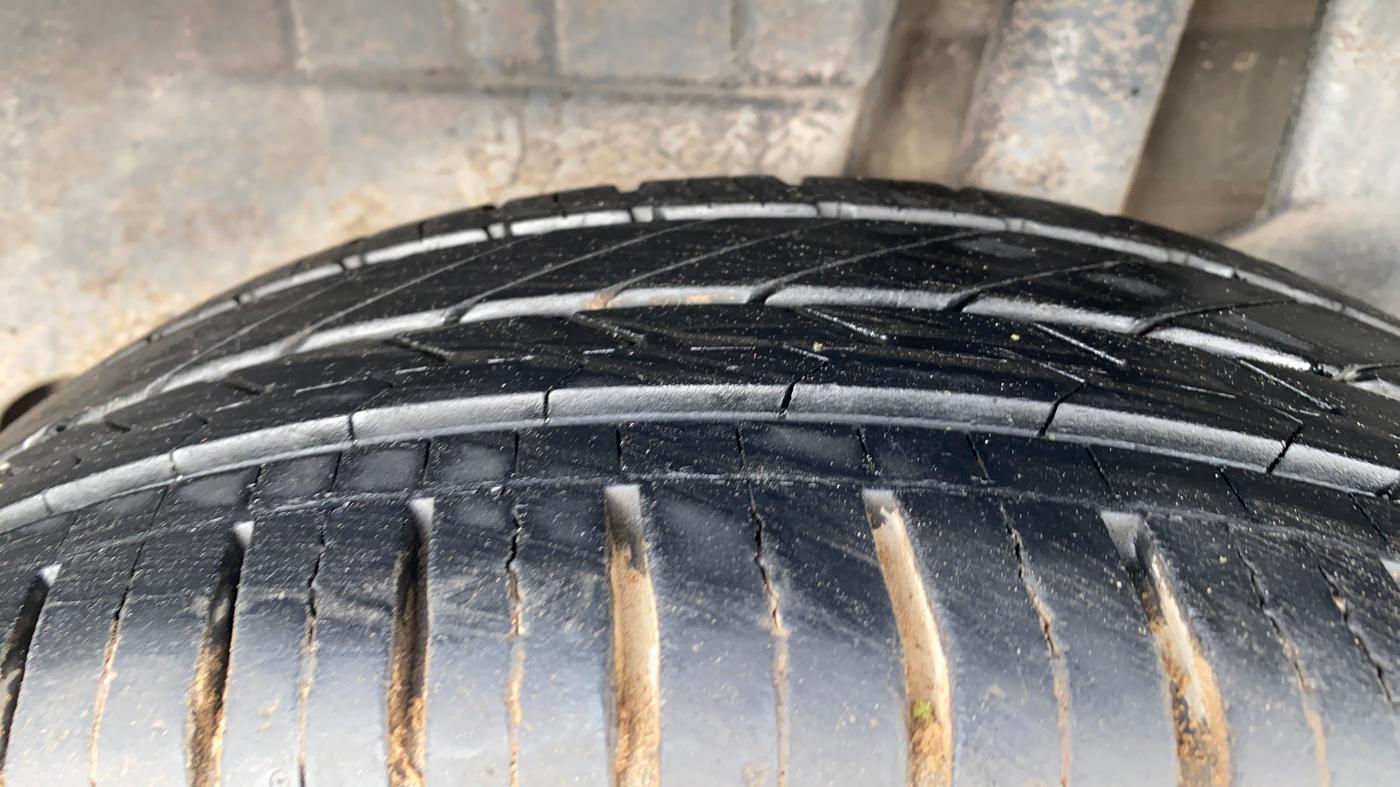 2018 Maruti Dzire ZXI AMT, Petrol, Automatic, 79,963 km, Left Rear Tyre Tread