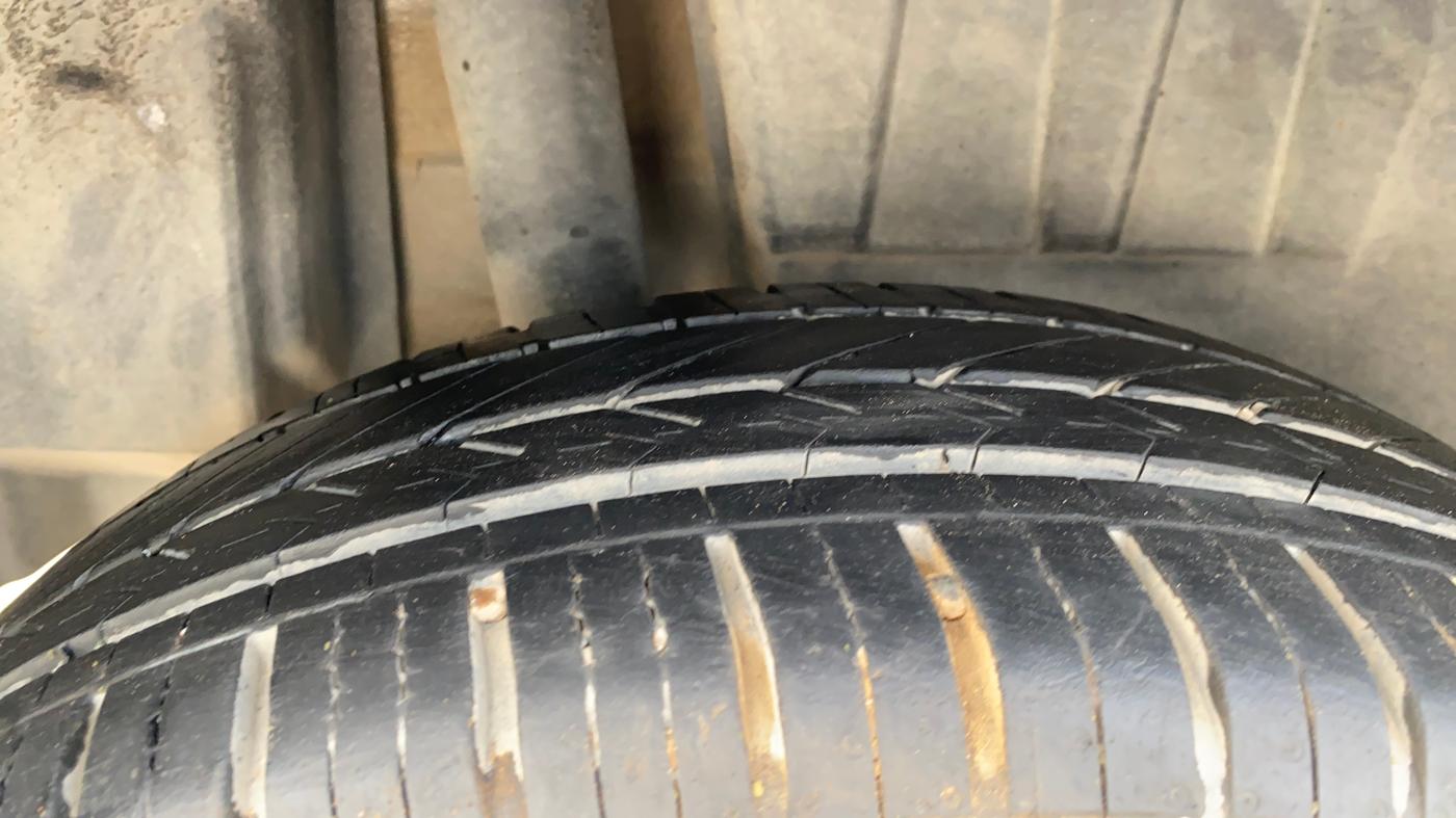 2018 Maruti Dzire ZXI AMT, Petrol, Automatic, 79,963 km, Right Rear Tyre Tread