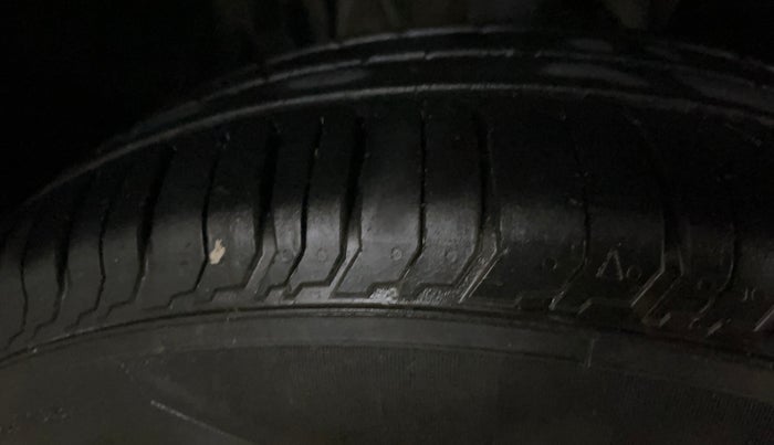 2024 Tata PUNCH ADVENTURE RHYTHM PACK MT, Petrol, Manual, 44,890 km, Right Front Tyre Tread