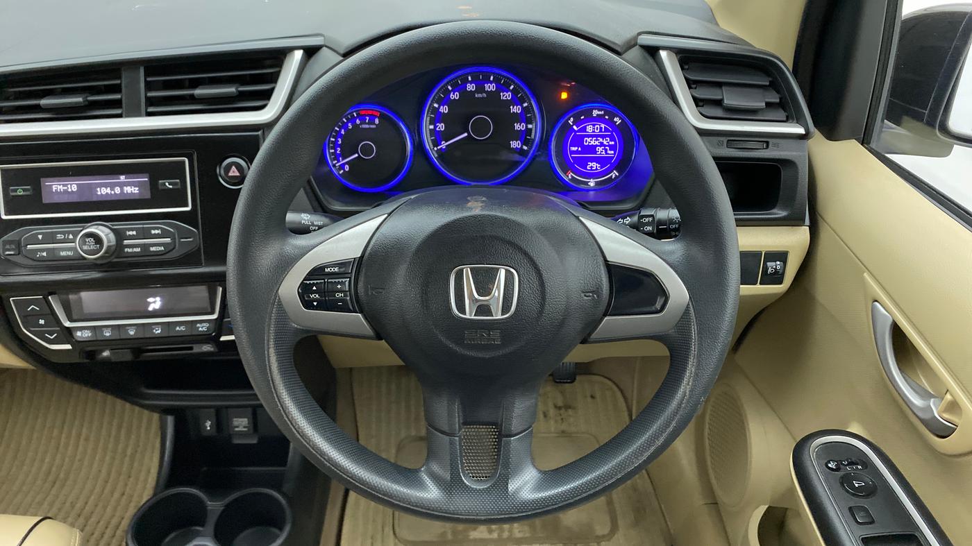 2017 Honda Amaze 1.2L I-VTEC VX, Petrol, Manual, 56,242 km, Steering Wheel Close Up
