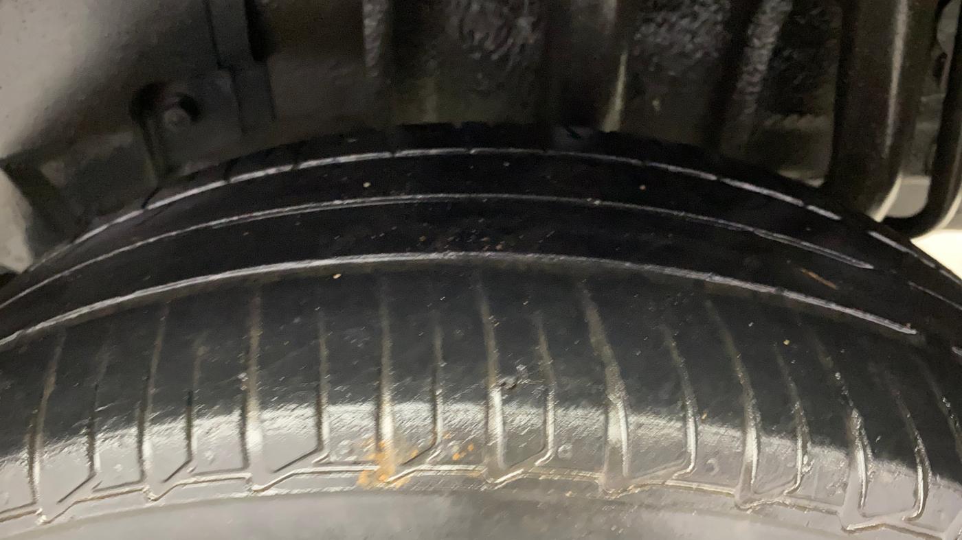 2019 Tata TIGOR XZ PLUS PETROL, Petrol, Manual, 31,173 km, Left Rear Tyre Tread