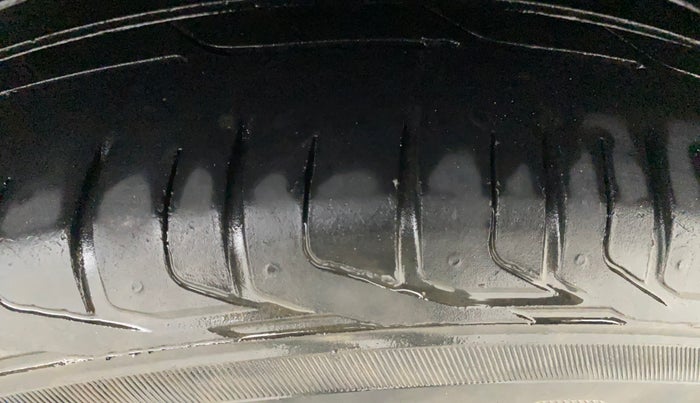 2022 Tata NEXON XZ PLUS PETROL SUNROOF, Petrol, Manual, 38,517 km, Left Rear Tyre Tread