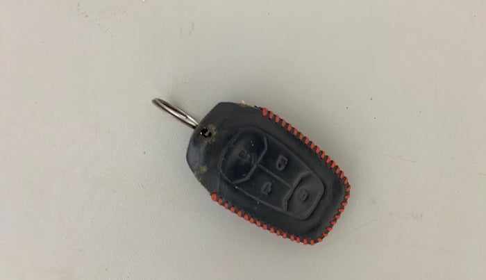 2022 Tata NEXON XZ PLUS PETROL SUNROOF, Petrol, Manual, 38,517 km, Key Close Up