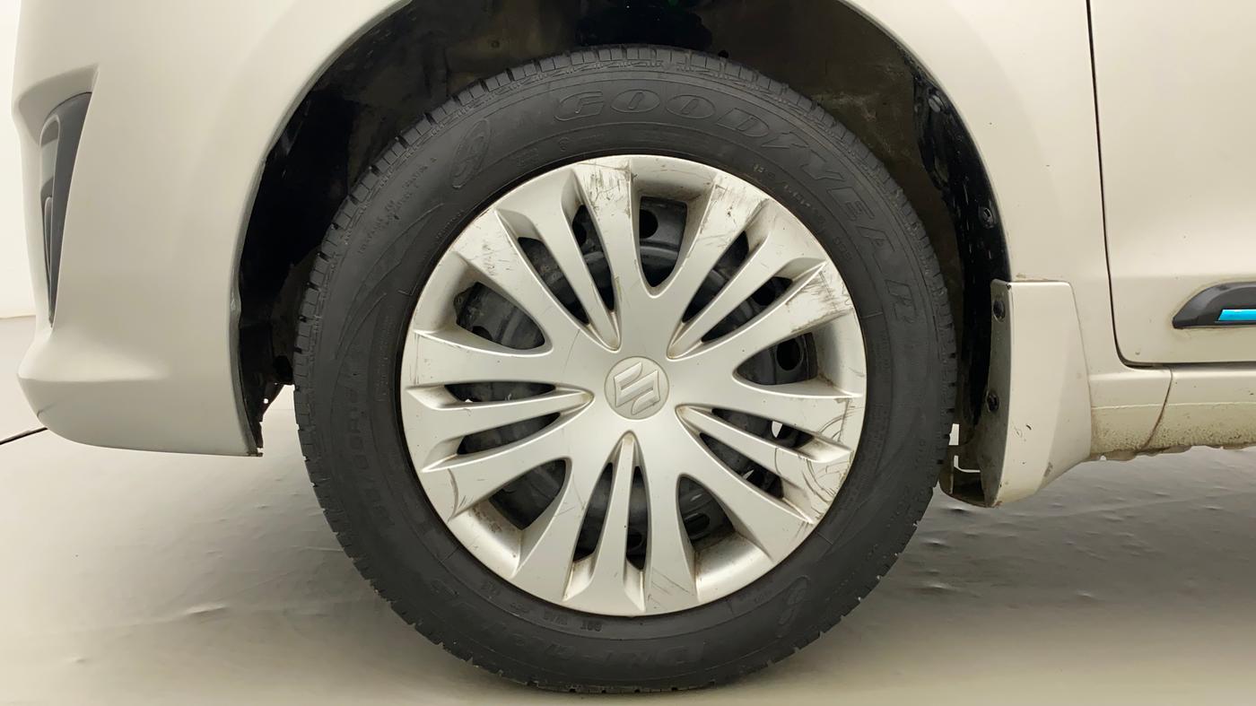 2014 Maruti Ertiga VXI, Petrol, Manual, 56,777 km, Left Front Wheel