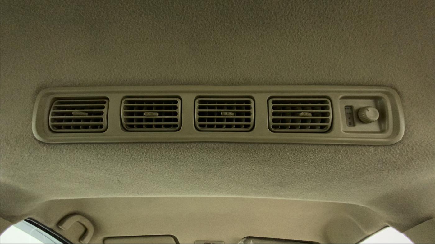 2014 Maruti Ertiga VXI, Petrol, Manual, 56,777 km, Rear AC Vents