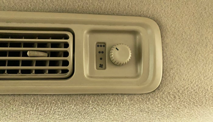 2014 Maruti Ertiga VXI, Petrol, Manual, 56,777 km, Rear AC Temperature Control