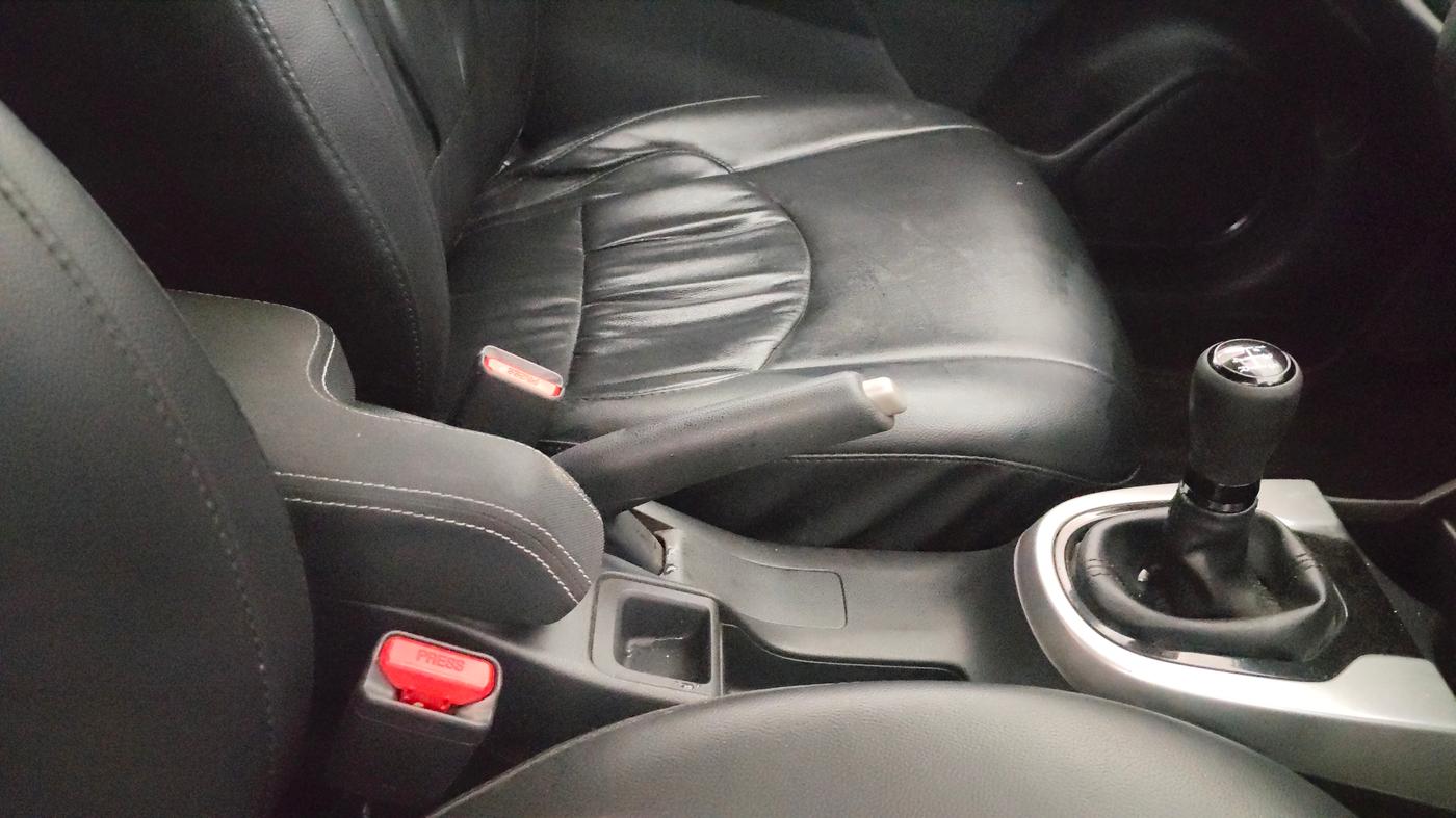 2019 Honda WR-V 1.2L I-VTEC VX MT, Petrol, Manual, 49,830 km, Gear Lever